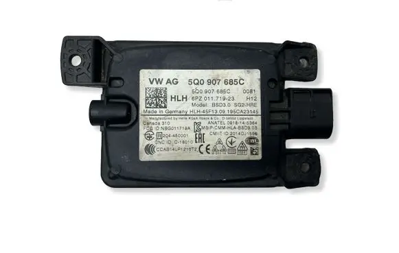 Volkswagen Golf VII Other control units/modules 5Q0907685C 6PZ01171923