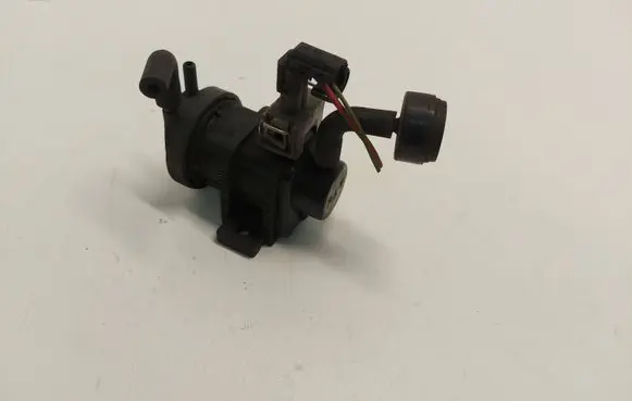 Opel Zafira A Turbo solenoid valve 09128022