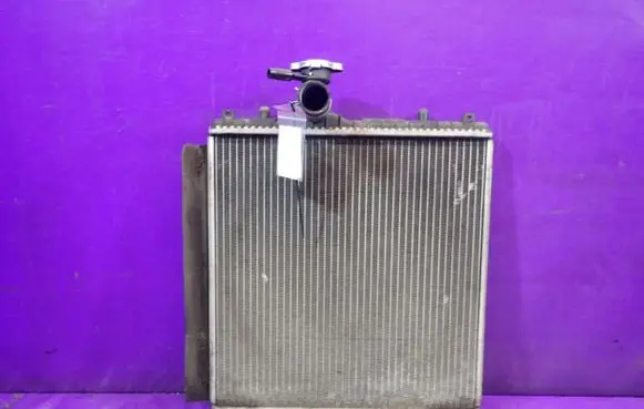 Suzuki Wagon R+ Coolant radiator