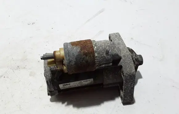 Renault Trafic III (X82) Starter motor 233002889R