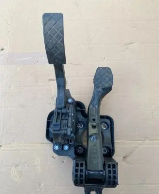 Volkswagen Polo V 6R Brake pedal 6R1721058D 2903867