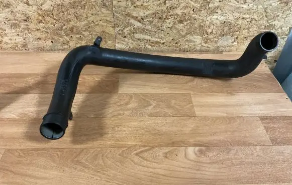 Volvo V70 Intercooler hose/pipe 1282865 6766