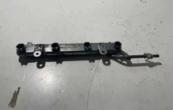 Suzuki Swift I Fuel injection system set B00YK28