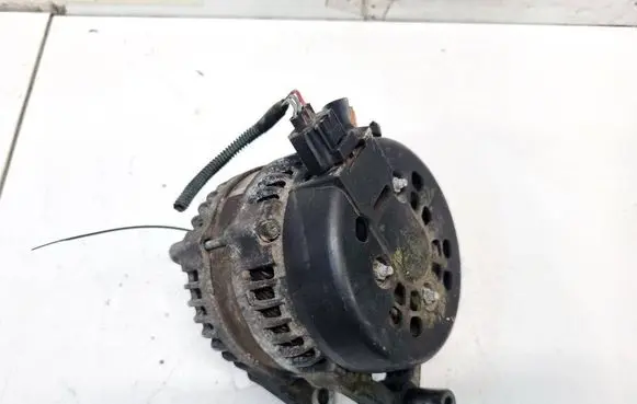 Volvo V50 Generator/alternator 30795422 3m5t-10300-pd
