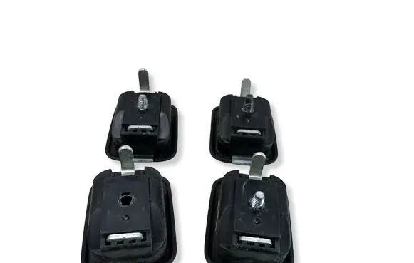 Nissan X-Trail T31 Hook