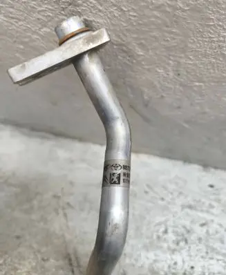 Peugeot 107 Air conditioning (A/C) pipe/hose 887200H010