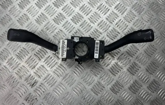 Volkswagen Golf IV Wiper turn signal indicator stalk/switch 4B0953503F KQ301202012