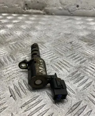 Toyota RAV 4 (XA30) Camshaft vanos timing valve 1533028020