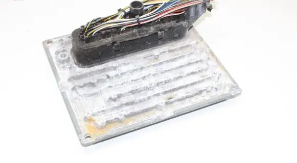 Ford Fiesta Engine control unit/module 6S5112A650BB