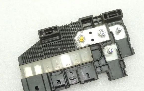 Suzuki Grand Vitara II Fuse box set 3674064J10