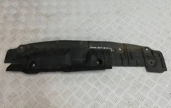 Toyota Yaris Front bumper skid plate/under tray 532890D130