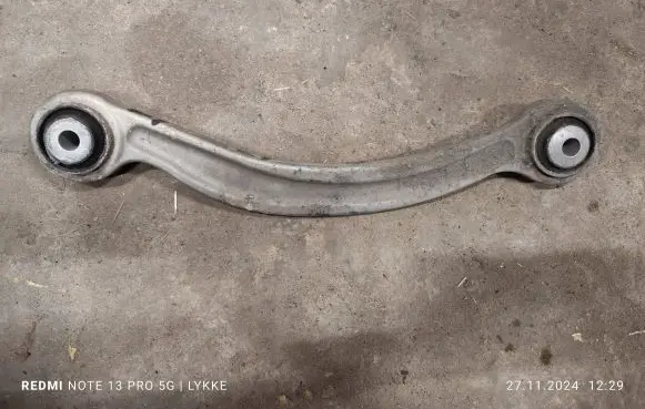Mercedes-Benz C AMG W204 Rear control arm 20409F12