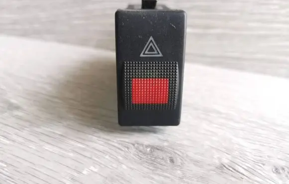 Audi A4 S4 B5 8D Hazard light switch 8D0941509C PNT60D01