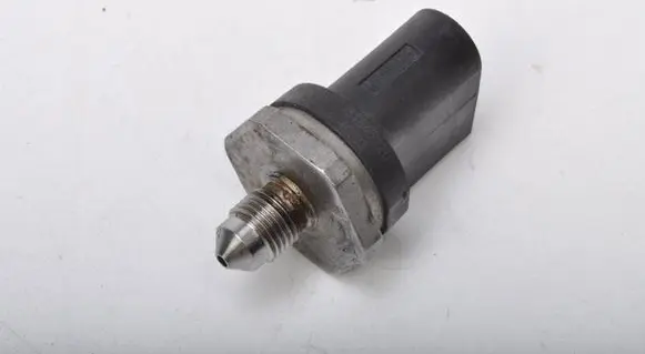 Porsche Cayman 982 Fuel pressure sensor 9P1906051