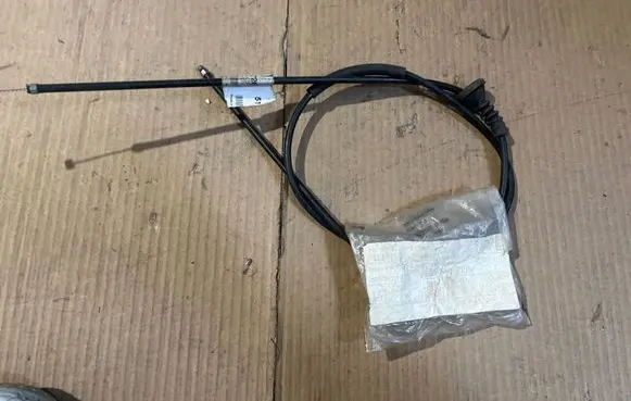 BMW X3 F25 Engine bonnet/hood lock release cable 7210728
