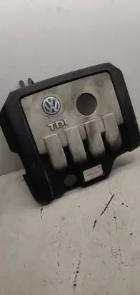 Volkswagen PASSAT B6 Engine cover (trim) 03g103925bp