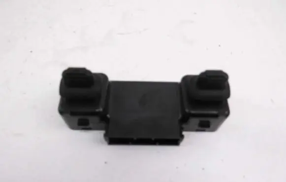 Jeep Grand Cherokee (WJ) Electric window control switch