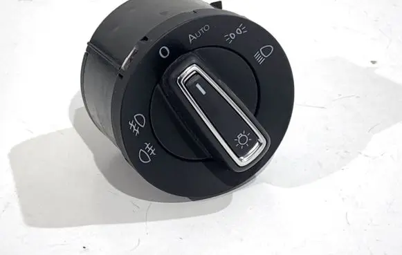 Volkswagen Tiguan Other switches/knobs/shifts 5G0941431BD