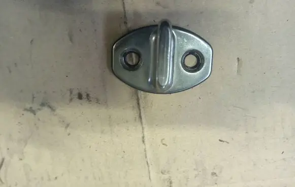 Volkswagen PASSAT B6 Front door lock loop/hook striker 3c0837033b