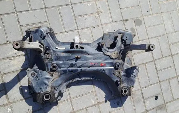 Citroen C4 Grand Picasso Front subframe 9677071680