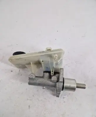 Nissan Primastar Master brake cylinder 32067008C