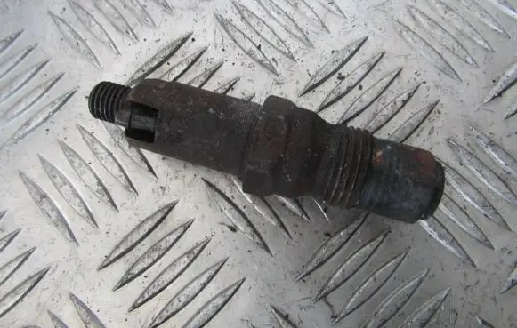 Opel Kadett E Fuel injector LCR6733101C