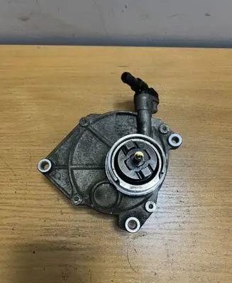 Hyundai ix 55 Vacuum pump 386103A500