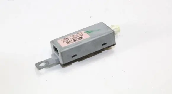 Ford S-MAX Aerial antenna amplifier AM2T18C847DA