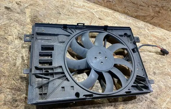 Opel Vivaro Electric radiator cooling fan 980589748001