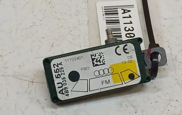 Audi A6 S6 C5 4B Antenna control unit AU552