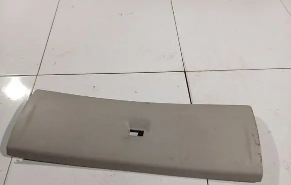 Opel Zafira A Other trunk/boot trim element 90579852