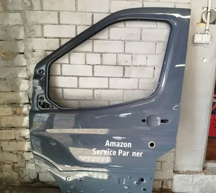 Door (2 Door Coupe)