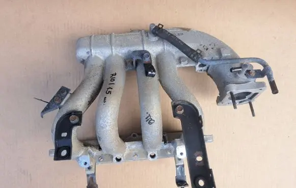 KIA Rio Intake manifold