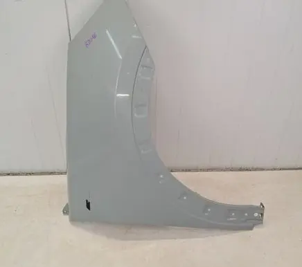 Ford Puma Fender B2046