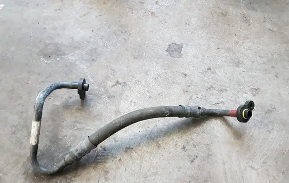 Volvo C30 Air conditioning (A/C) pipe/hose