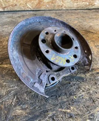 Opel Zafira B Rear wheel hub
