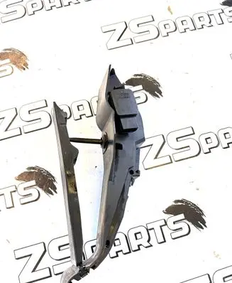 BMW 5 E39 Accelerator throttle pedal 6753094 220800 25916010