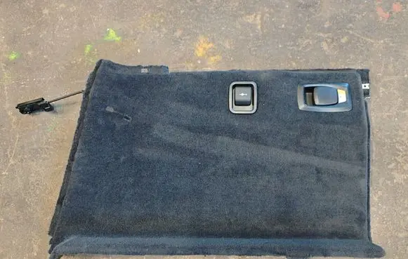 BMW 5 F10 F11 Trunk/boot lower side trim panel 9168496 52107010 51479168496