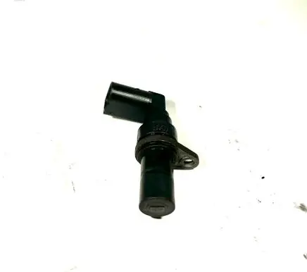 BMW 5 E39 Crankshaft position sensor 2247926 13622247926