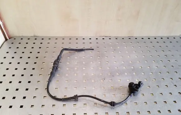 Opel Meriva A ABS brake wheel speed sensor 09115064