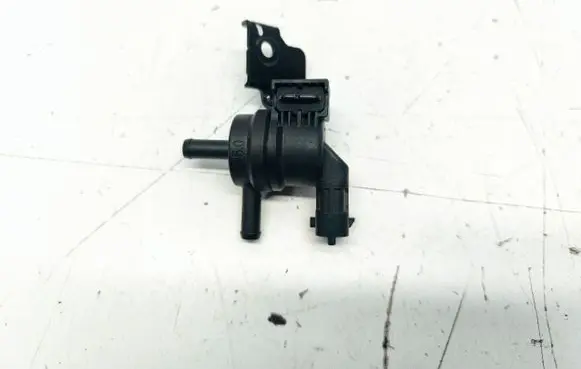 KIA Sportage Turbo solenoid valve 289103C200