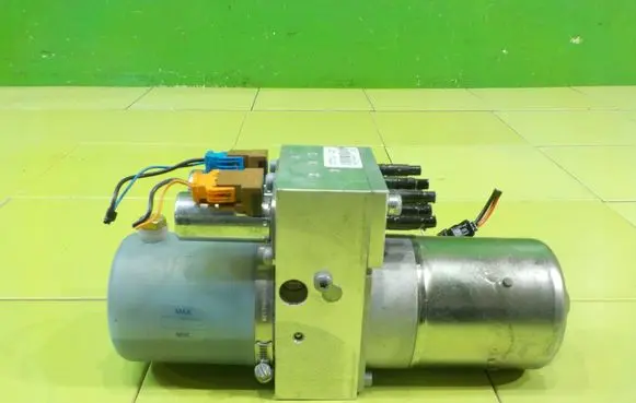 Renault Megane III Folding roof motor DAI1113782