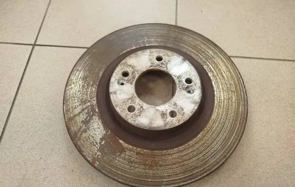 KIA Sorento Front brake disc 