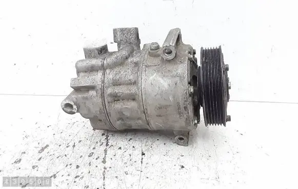Volkswagen Golf V Air conditioning (A/C) compressor (pump) DYPXE16
