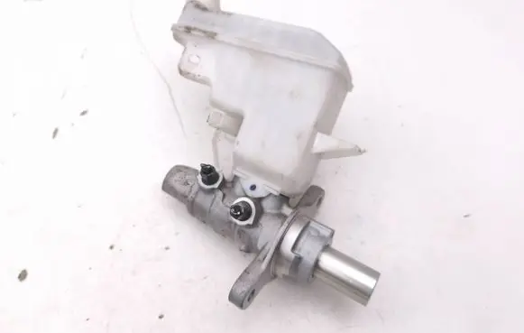 Renault Scenic E-Tech V Master brake cylinder 8641WH 186233204 17313071119