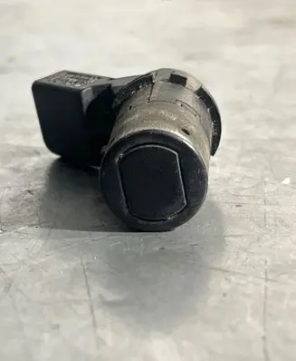 Audi A6 S6 C5 4B Parking PDC sensor 4B0919275B PA66GF30