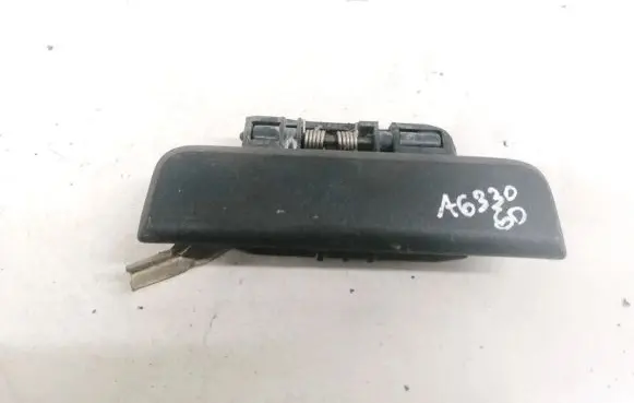 Peugeot 106 Front door exterior handle 961222277704 961735097701