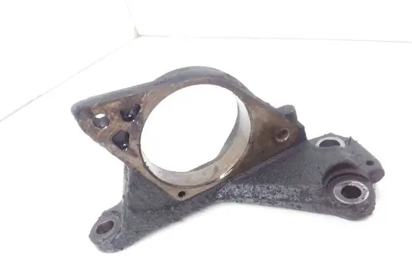 Nissan X-Trail T31 Driveshaft support bearing bracket 8Y19A