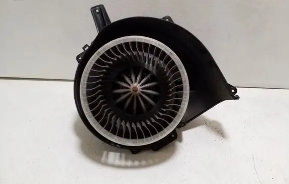 Audi A1 Heater fan/blower 6R2819015