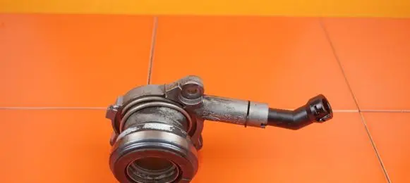Ford Transit Custom Clutch slave cylinder GK217A564BA YLF6